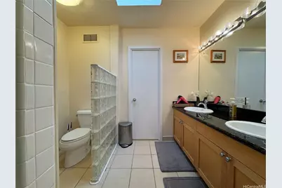 430 Kaiolu Street #1101, Honolulu, HI 96815 - Photo 12