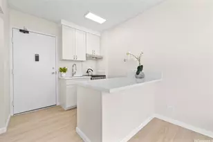 1560 Kanunu St, Honolulu, HI 96814 - Photo 10
