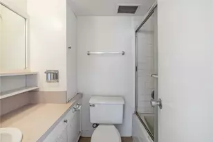 2421 Ala Wai Blvd, Honolulu, HI 96815 - Photo 18