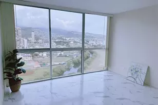 2211 Ala Wai Blvd, Honolulu, HI 96815 - Photo 2