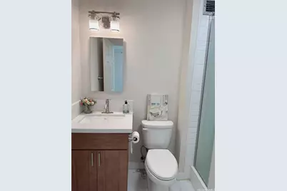 2211 Ala Wai Boulevard #2810, Honolulu, HI 96815 - Photo 10