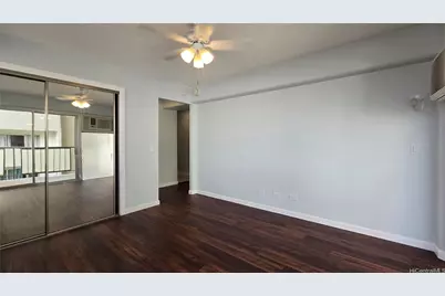 2465 Kuhio Avenue #706, Honolulu, HI 96815 - Photo 18