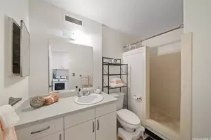 425 Ena Rd, Honolulu, HI 96815 - Photo 10
