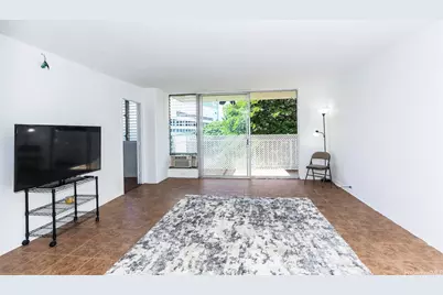 222 Liliuokalani Avenue #501, Honolulu, HI 96815 - Photo 2