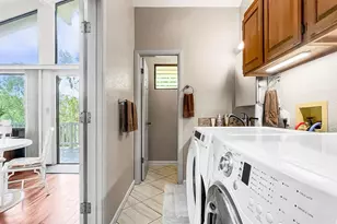 98-1421 Onikiniki Pl, Aiea, HI 96701 - Photo 10