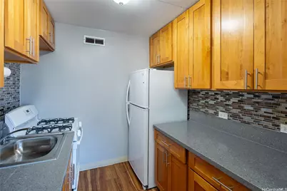 910 Ahana Street #1001, Honolulu, HI 96814 - Photo 6