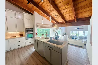 47-386 Lulani Street #B, Kaneohe, HI 96744 - Photo 4