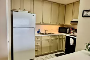 2440 Kuhio Ave, Honolulu, HI 96815 - Photo 6