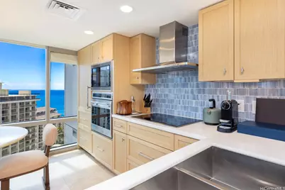 223 Saratoga Road #2202, Honolulu, HI 96815 - Photo 4