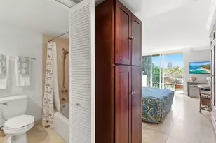 2045 Kalakaua Ave, Honolulu, HI 96815 - Photo 6
