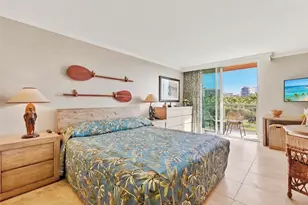 2045 Kalakaua Ave, Honolulu, HI 96815 - Photo 1