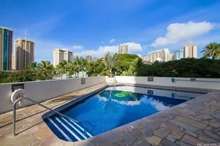 2045 Kalakaua Ave, Honolulu, HI 96815 - Photo 12