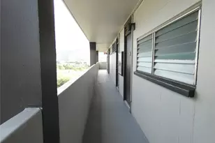 2421 Ala Wai Blvd, Honolulu, HI 96815 - Photo 8