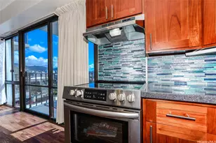 225 Queen St, Honolulu, HI 96813 - Photo 6