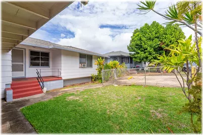 2027 Hillcrest Street, Honolulu, HI 96817 - Photo 1