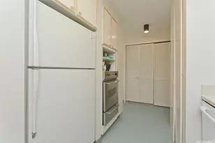 1910 Ala Moana Blvd, Honolulu, HI 96815 - Photo 12