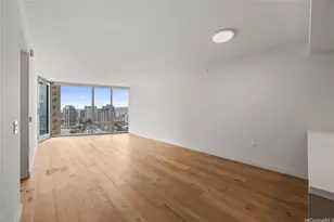 1001 Queen St, Honolulu, HI 96814 - Photo 2