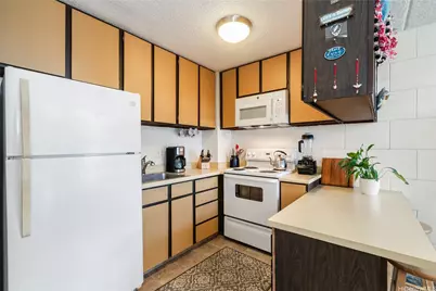 2847 Waialae Avenue #306, Honolulu, HI 96826 - Photo 4