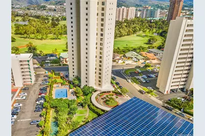 990 Ala Nanala Street #32C, Honolulu, HI 96818 - Photo 1