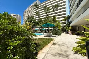 425 Ena Rd, Honolulu, HI 96815 - Photo 6