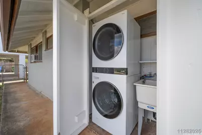 4544 Mahie Street #(Main), Honolulu, HI 96818 - Photo 6