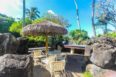 511 Hahaione Street #1-2C, Honolulu, HI 96825 - Photo 16