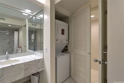 1330 Ala Moana Boulevard #3601, Honolulu, HI 96814 - Photo 12
