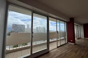 2085 Ala Wai Blvd, Honolulu, HI 96815 - Photo 4