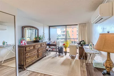 2724 Kahoaloha Lane #705, Honolulu, HI 96826 - Photo 6