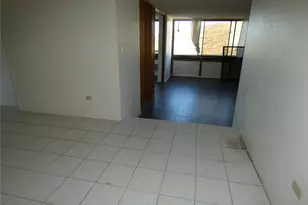 521 Hahaione St, Honolulu, HI 96825 - Photo 6