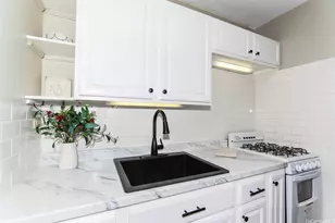 1911 Kalakaua Ave, Honolulu, HI 96825 - Photo 1