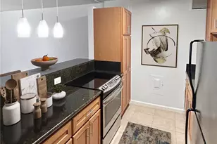 411 Kaiolu St, Honolulu, HI 96815 - Photo 1