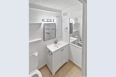 411 Kaiolu Street #203, Honolulu, HI 96815 - Photo 4