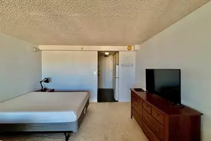 445 Seaside Ave, Honolulu, HI 96815 - Photo 8