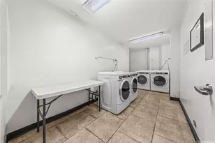 747 Amana St, Honolulu, HI 96814 - Photo 14