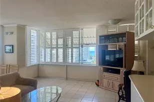 2415 Ala Wai Blvd, Honolulu, HI 96815 - Photo 2