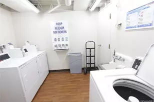 410 Atkinson Dr, Honolulu, HI 96814 - Photo 18