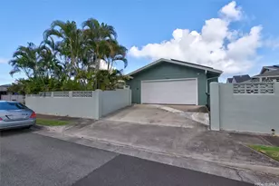 1366 Akiahala Pl, Kailua, HI 96734 - Photo 2