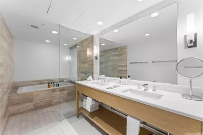 383 Kalaimoku Street #1916, Honolulu, HI 96815 - Photo 16