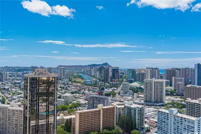 1515 Liona Street #4019, Honolulu, HI 96814 - Photo 4