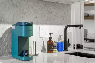 445 Seaside Ave, Honolulu, HI 96815 - Photo 10