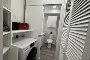 2345 Ala Wai Blvd, Honolulu, HI 96815 - Photo 2