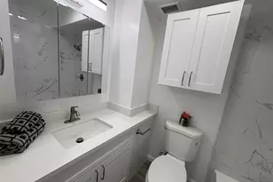 2345 Ala Wai Blvd, Honolulu, HI 96815 - Photo 4