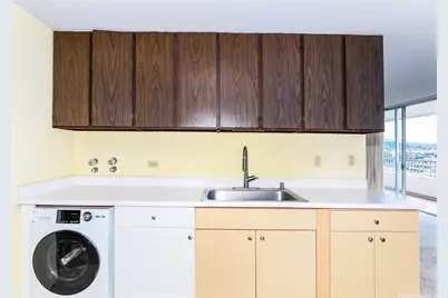 2825 S King Street #2003, Honolulu, HI 96826 - Photo 6