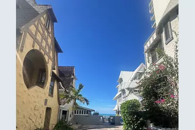 3023 Kalakaua Avenue #A, Honolulu, HI 96815 - Photo 1