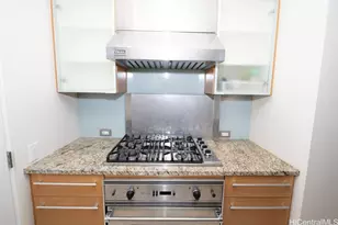 1177 Queen St, Honolulu, HI 96814 - Photo 6