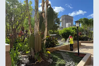 411 Hobron Lane #3605, Honolulu, HI 96815 - Photo 14