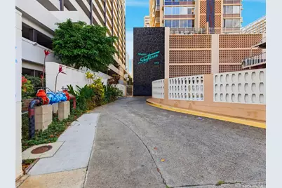 2415 Ala Wai Boulevard #801, Honolulu, HI 96815 - Photo 18