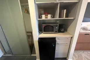 410 Atkinson Dr, Honolulu, HI 96814 - Photo 6