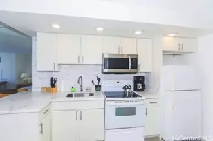 1765 Ala Moana Blvd, Honolulu, HI 96815 - Photo 8